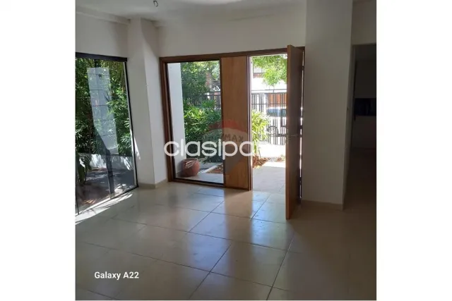 casa zona del Yacht - Lambaré, foto 5