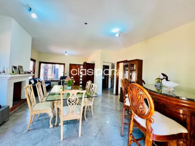 Residencia en barrio san carlos Ñemby, foto 2