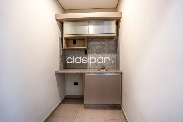 En Venta - Oficina en Sky Center, foto 3
