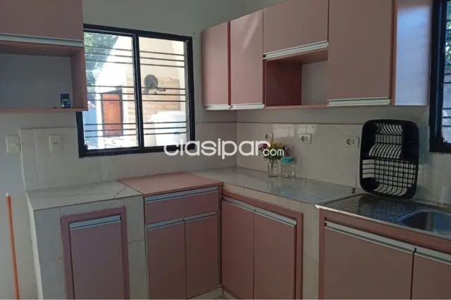 Casa c/ piscina en Ñemby límite con San Lorenzo!!, foto 4
