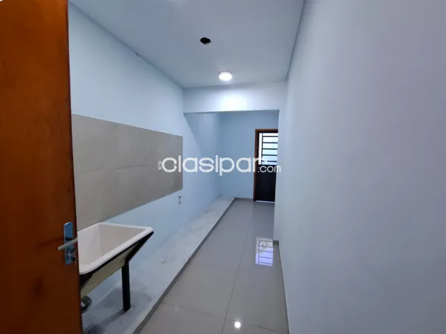 Dúplex a estrenar en esquina, En barrio Las Mercedes, dúplex super amplio y a estrenar, foto 2