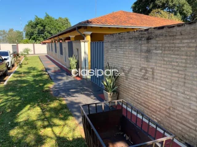 hermosa casa en Barrio Primavera - Luque, foto 5