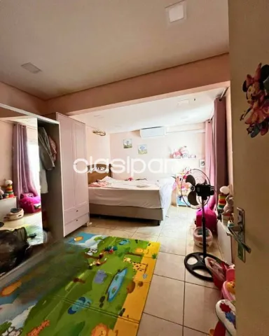 Casa de tres dormitorios con dos locales comerciales en barrio mburucuyá, Asunción, foto 5