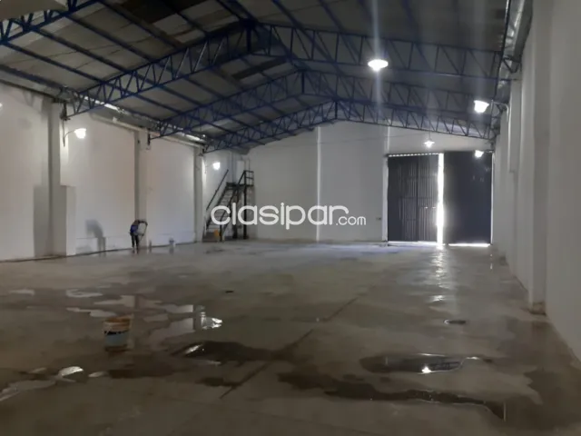EN ALQUILER Deposito de 400mts2 en Asunción Ba Sajonia T1, foto 3