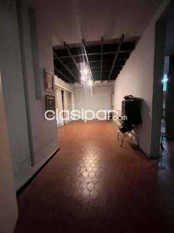 Lote en esquina a reciclar o demoler de 653 m² en pettirossi, Asunción, foto 2