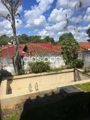 Lote en esquina a reciclar o demoler de 653 m² en pettirossi, Asunción, foto 4