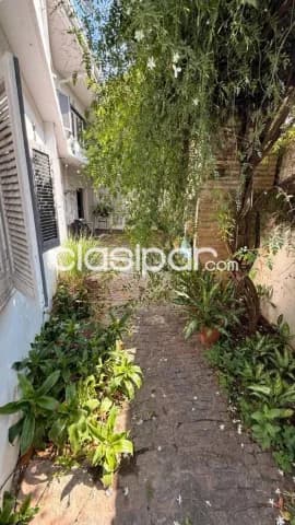 Casa de cinco dormitorios con sector comercial en barrio Jara, Asunción, foto 4