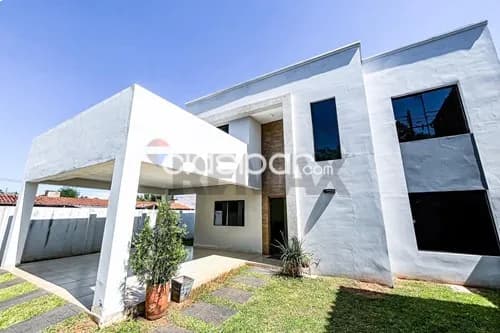 Casa laurelty Luque, foto 2