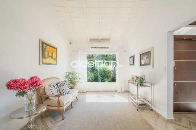 Casa de 450 m2 en el Barrio Vista Alegre de Asunción - CLHO8516031, foto 2