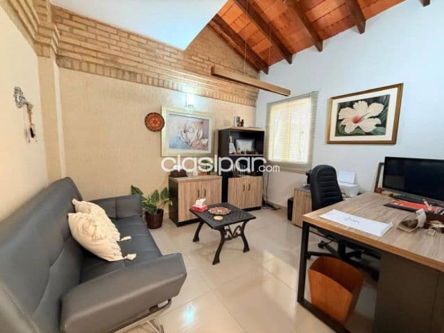 Casa en Recoleta, asuncion