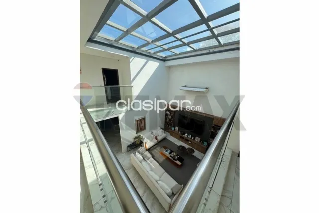 Fernando de la Mora, Bo. Pititantuta - Residencia moderna de cuatro dormitorios, foto 3