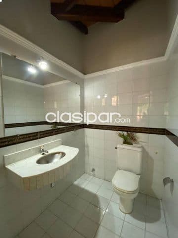 Casa en nazareth, asuncion