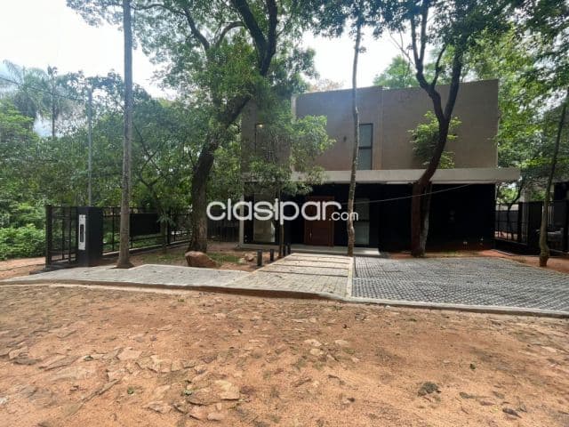 🚨 vendo hermosa casa San Bernardino c/ piscina-terra sanber
