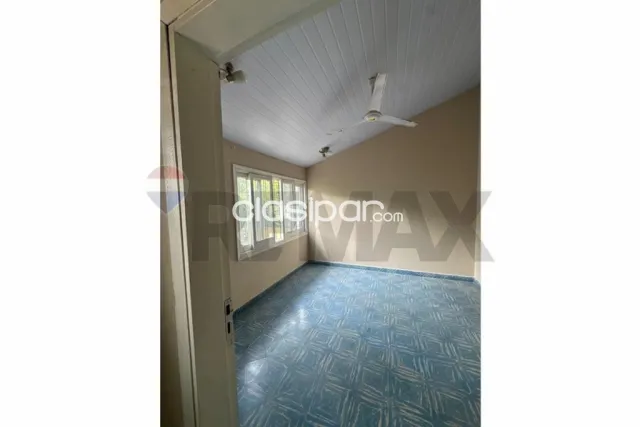 Asunción, San Roque - Casa de tres dormitorios con potencial para oficina, foto 2