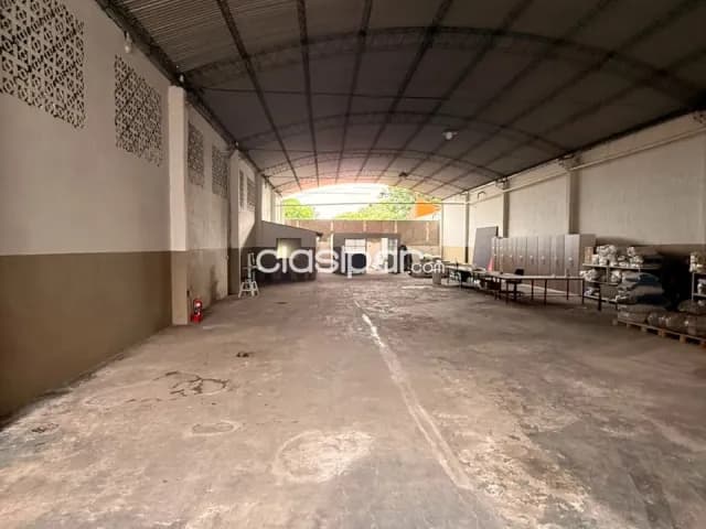 Tinglado 510 m2, Zona Av. Perón, foto 2