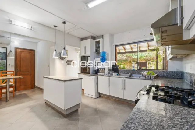 Casa en asuncion en barrio Jara - calle pitiantuta, foto 2