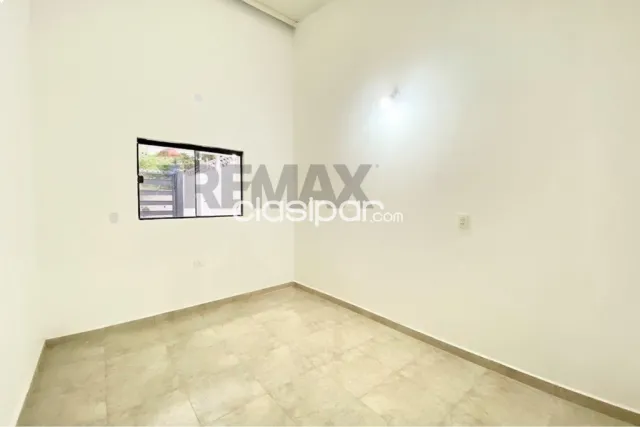 Luque, Isla Bogado - Chalet moderno de dos habitaciones con amplio patio y garage, foto 5