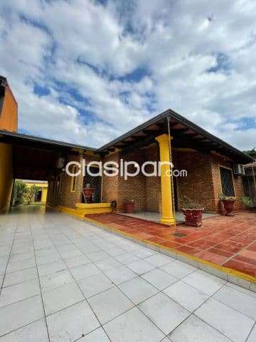 En venta casa en San Lorenzo Barrio Sinalco