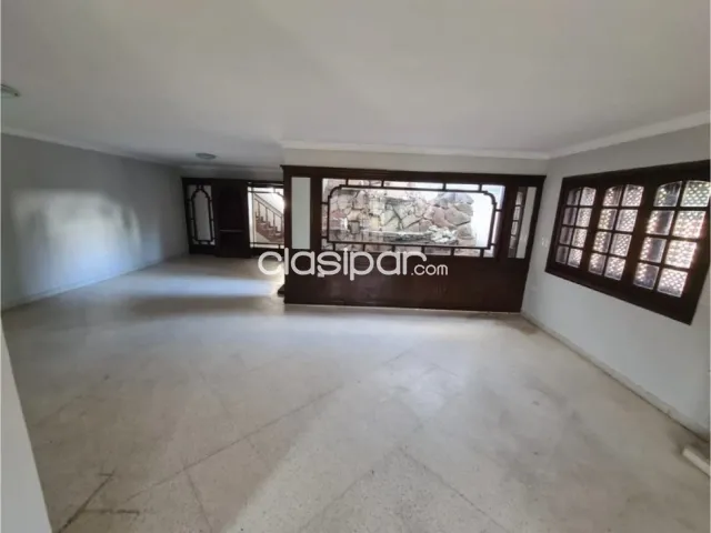 Bº bella vista, de calle a calle: Excelente oportunidad, amplios ambientes, 6 dormitorios, foto 3