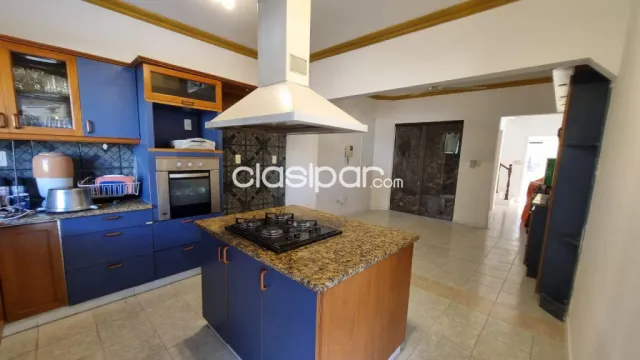 Casa en Lambaré | Esquina | Piscina | 3 Dormitorios | USD 360.000, foto 4