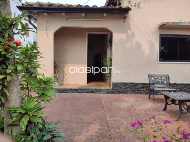 Casa en asuncion en san vicente - sobre campo via