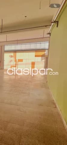 En Alquiler Amplio Showroom/Salón sobre Avenida en Asunción A530, foto 2