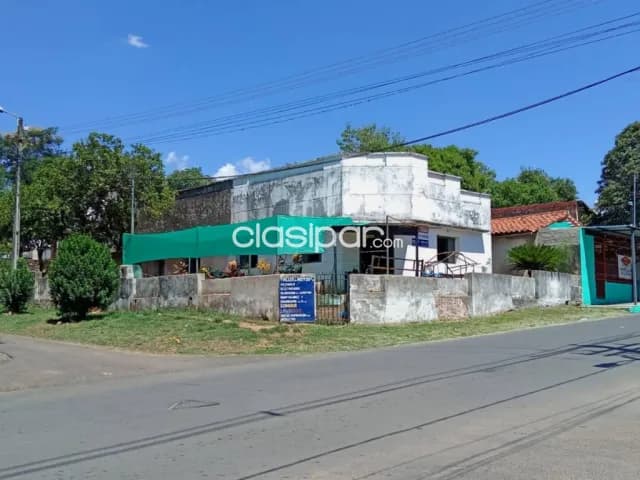Casa en caacupe - esquina barrio centro con local comercial, foto 5