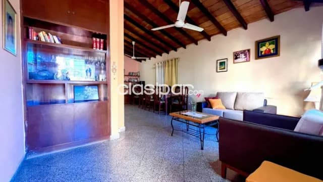 Casa en lambare - barrio san vicente 4 dormitorios, foto 4