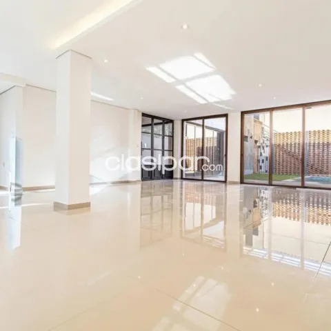 Residencia premium en mburucuyá ubicacion privilegiada!, foto 5