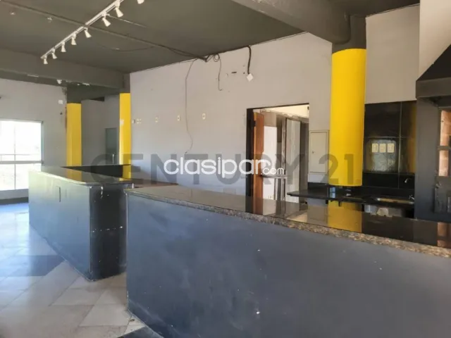 amplio local comercial en Villa Elisa, foto 3