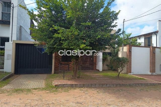 Chalet en Lambare