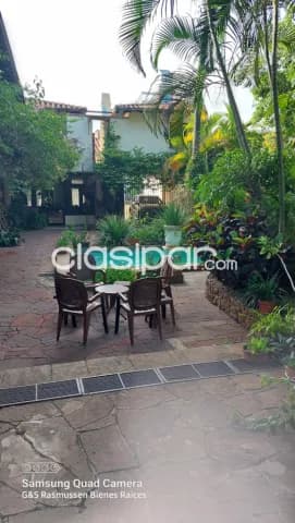 Bella casa tipo Colonial centro Asu, impecable estado, foto 3
