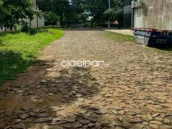 HERMOSO terreno en Luque Laurelty Zona BRITES BORGES, foto 4
