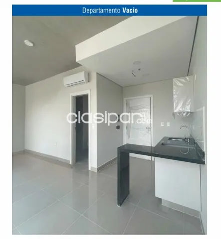 En venta departamento monoambiente con balcón en pozo en Luque zona CIT, foto 5