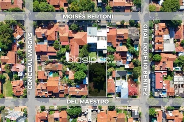 terreno de 1.092 m2 en Barrio Herrera, foto 2