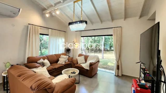En Venta Casa 100% amoblada de 3 habitaciones en San Bernardino, zona Copaco, foto 3