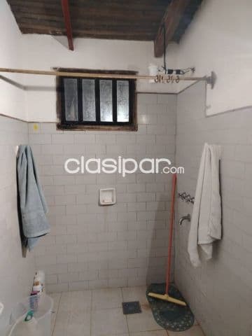 Casa en aregua - caacupemi 722 m2 en dos terrenos