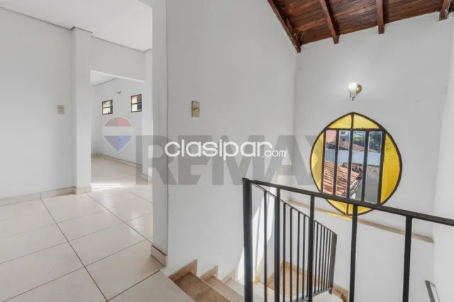 Asunción, Barrio San Vicente - Casa amoblada en venta de 500m2 con 5 dormitorios, 4 baños, foto 2