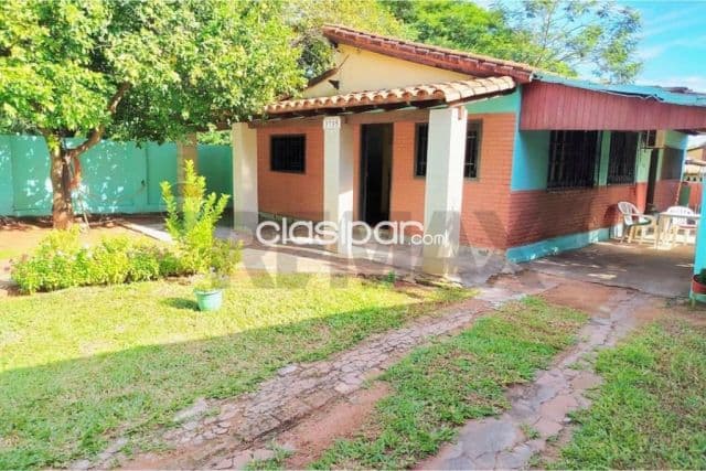 CASA EN Bº Cuatro Mojón