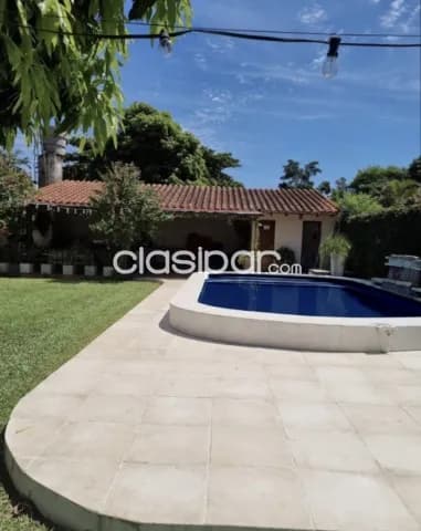 amplia casa en Mariano Roque Alonso, foto 2