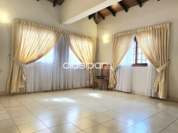 Casa amplia en itagua - finas terminaciones, foto 3