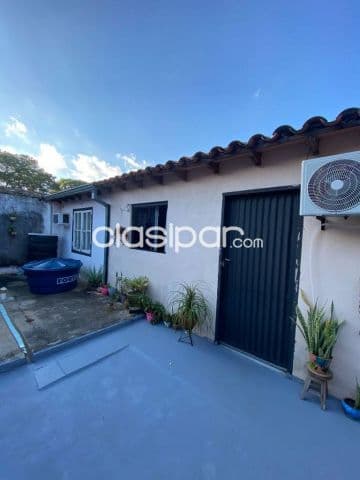 Casa en Fernando de la Mora - calle israel c/ manuel dominguez