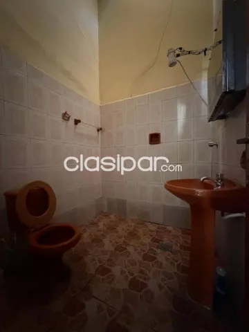 Casa en lambare - esquina humaita y sauce, sobre asfalto, foto 4