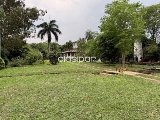 Casa Quinta en Areguá - 2 Ha