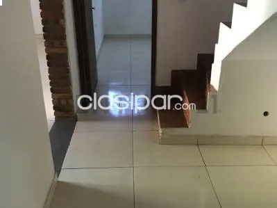 Casa en Venta en Se vende una amplia casa tipo dúplex en la ciudad de Luque, foto 3