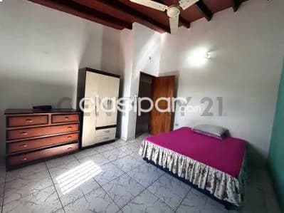 Casa en venta en en venta residencia en Ñemby, foto 3