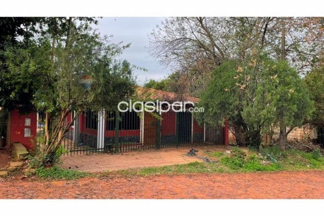Casa 3hab. Con piscina en Ñemby