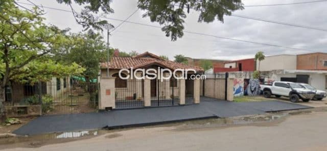 Casa en Mariano Roque Alonso - barrio defensores del chaco