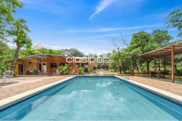 En Venta - Casa de Verano -San Bernardino, Cordillera, Paraguay, foto 2