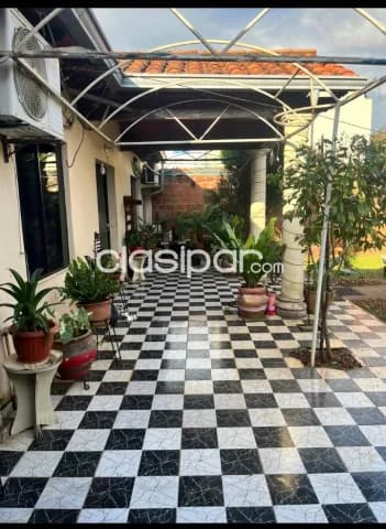 Casa en Villarrica ubicada en la Urbanización El Portal, zona IPS Facultad Politécnica, foto 4
